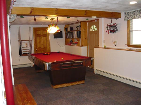 35 Oak Ridge Road Lynn, MA 01904 - Photo 13 of 16 Gallery Image 13