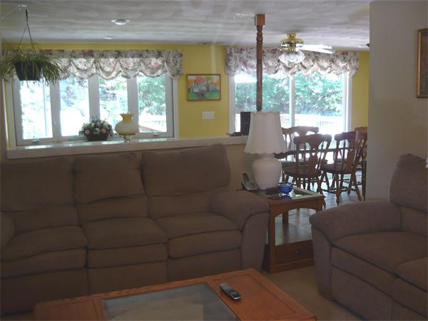 35 Oak Ridge Road Lynn, MA 01904 - Photo 7 of 16 Gallery Image 7