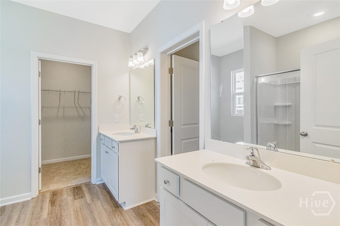 233 Bircholt Grove Pooler, GA 31322 - Photo 18 of 28 Primary Bathroom