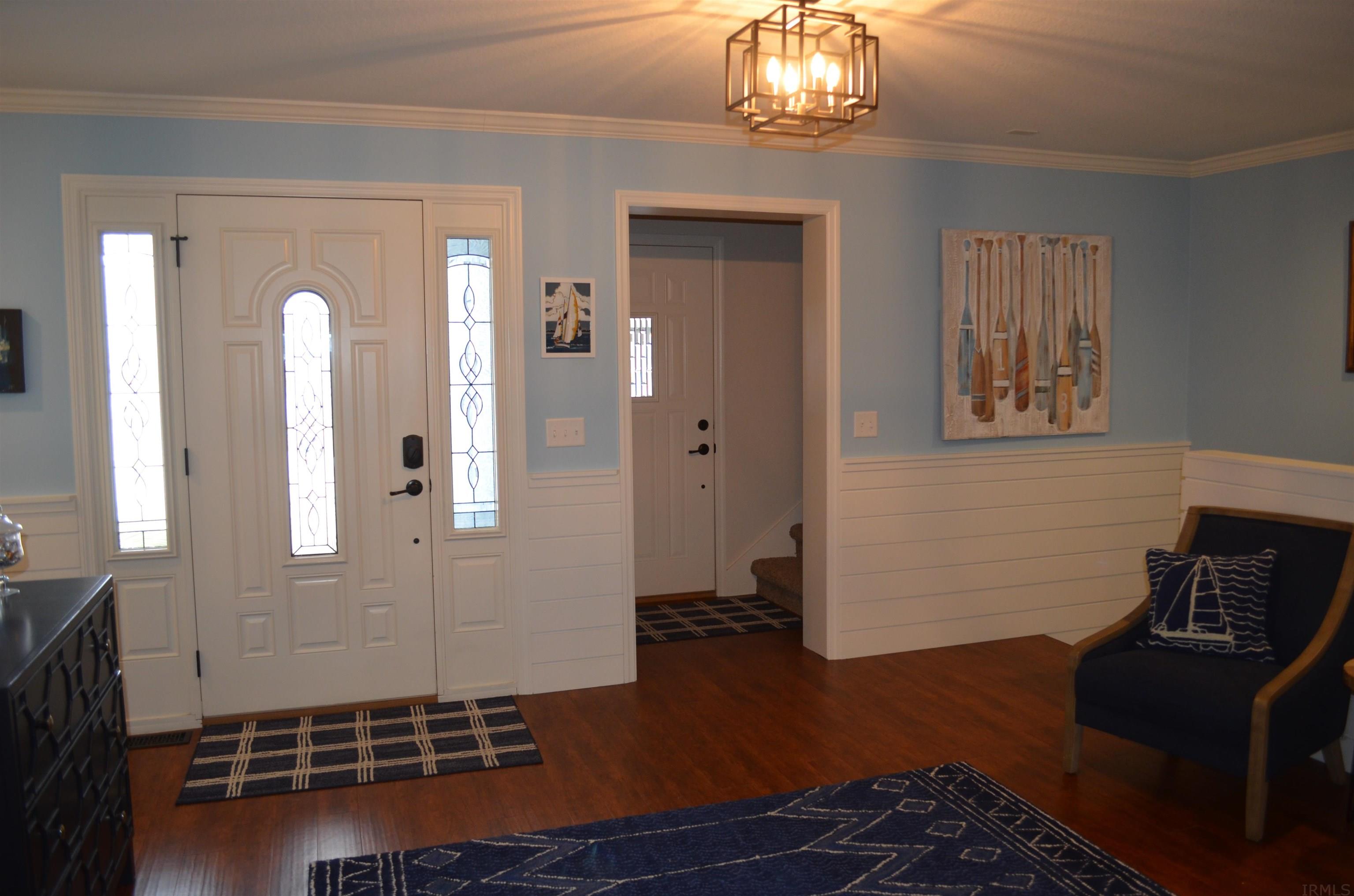 11459 North Ogden Point Road Syracuse, IN 46567 - Photo 12 of 36 Gallery Image 12