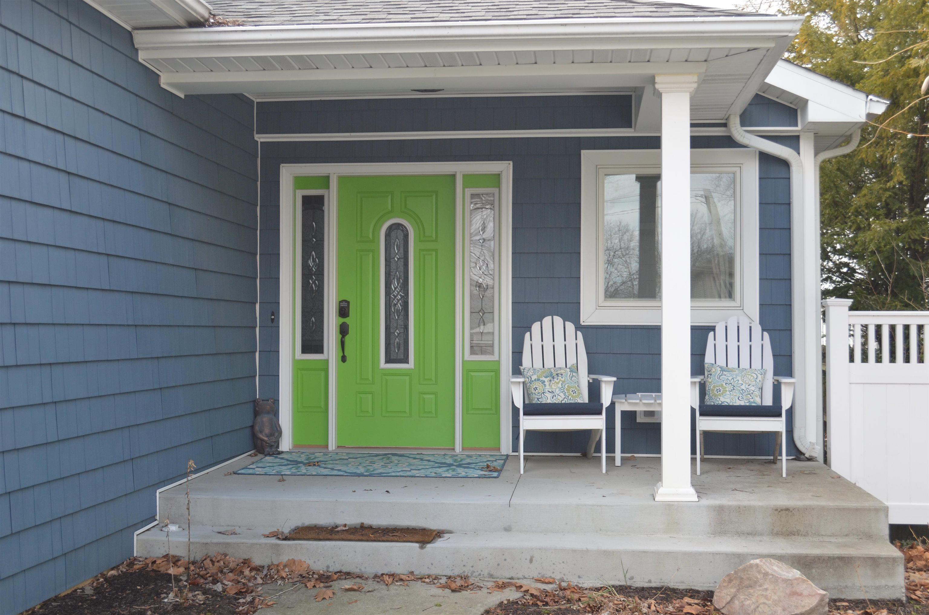 11459 North Ogden Point Road Syracuse, IN 46567 - Photo 2 of 36 Gallery Image 2