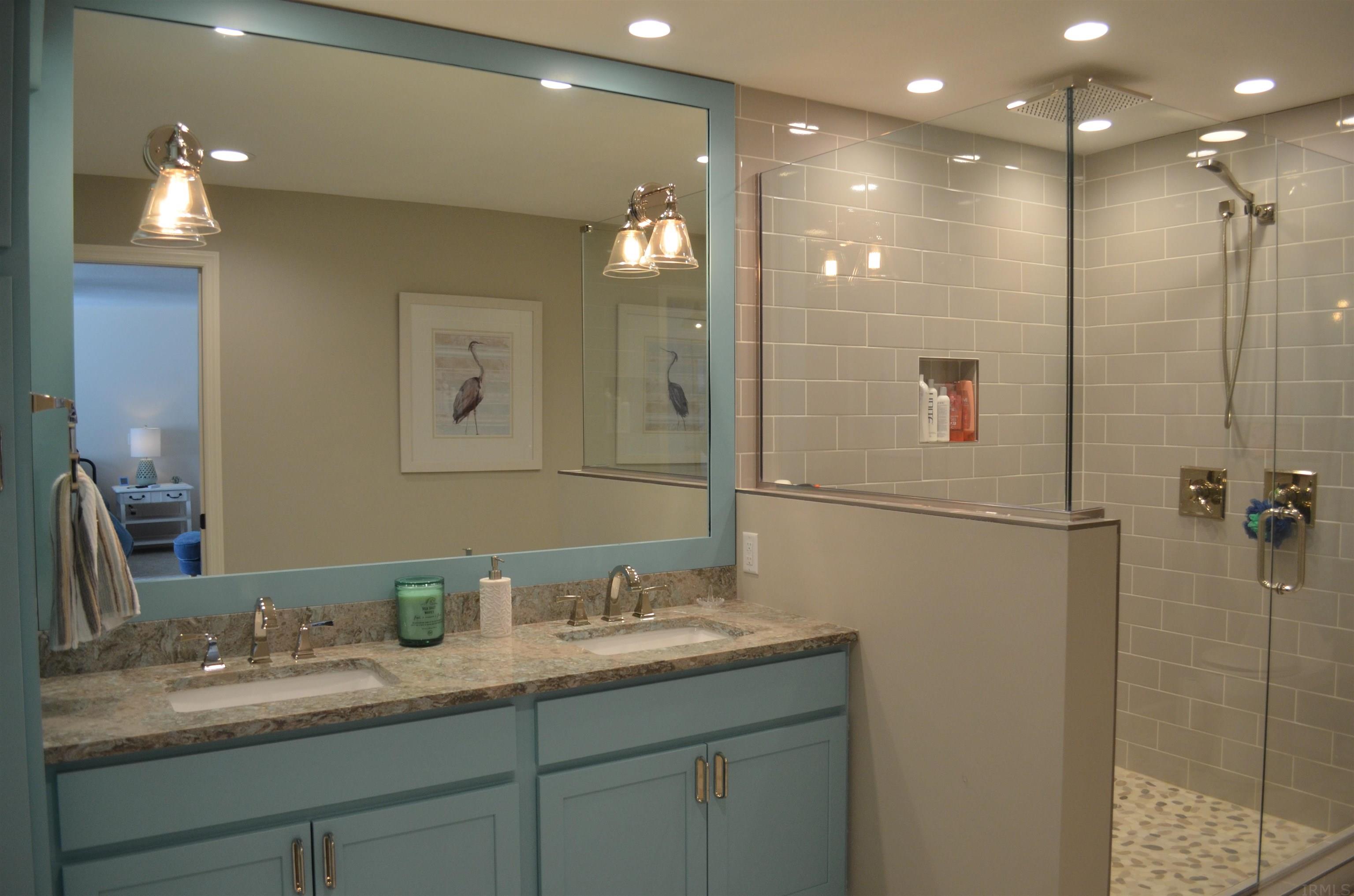 11459 North Ogden Point Road Syracuse, IN 46567 - Photo 22 of 36 Gallery Image 22
