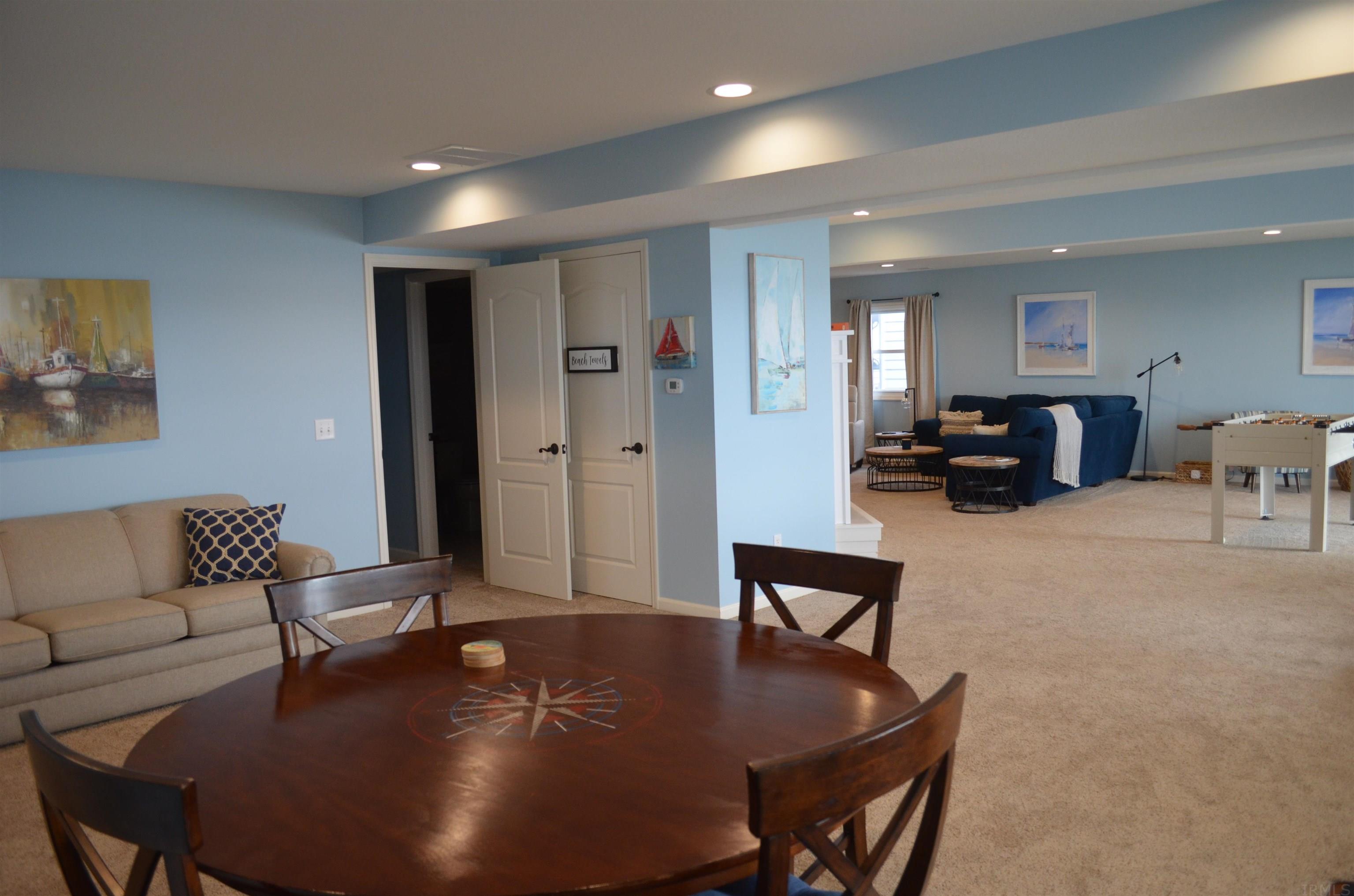 11459 North Ogden Point Road Syracuse, IN 46567 - Photo 28 of 36 Gallery Image 28