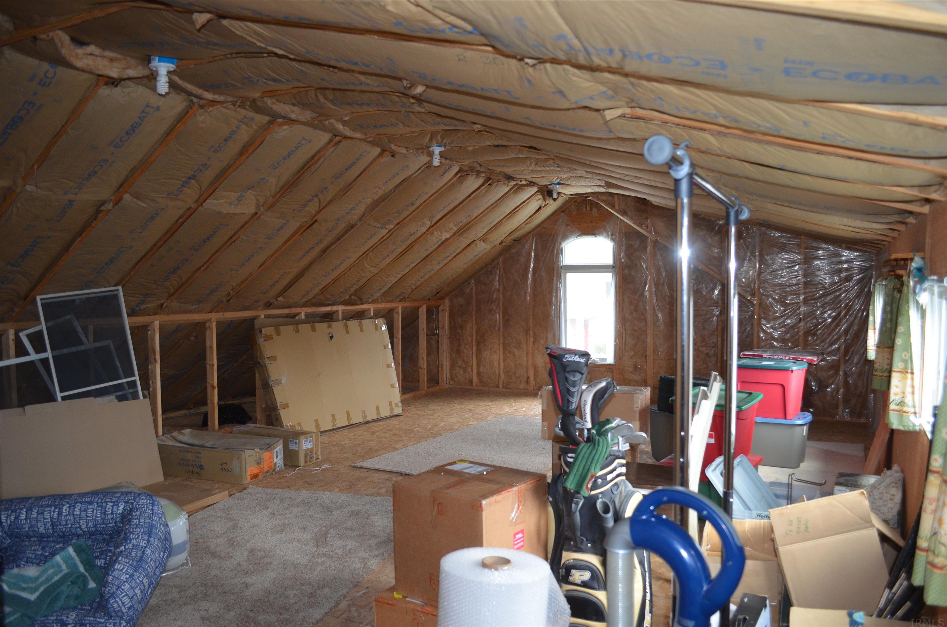 11459 North Ogden Point Road Syracuse, IN 46567 - Photo 34 of 36 Gallery Image 34