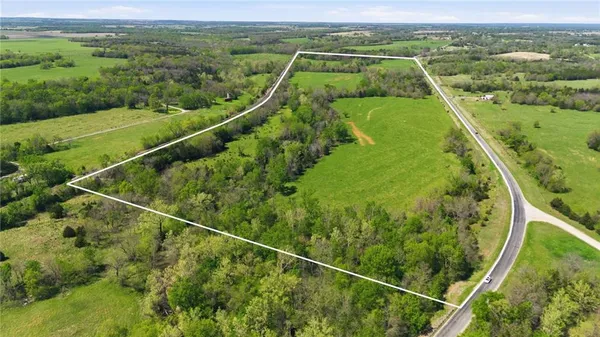 $245,000 | 4 County Road 1077 N/a, Parker, KS 66072