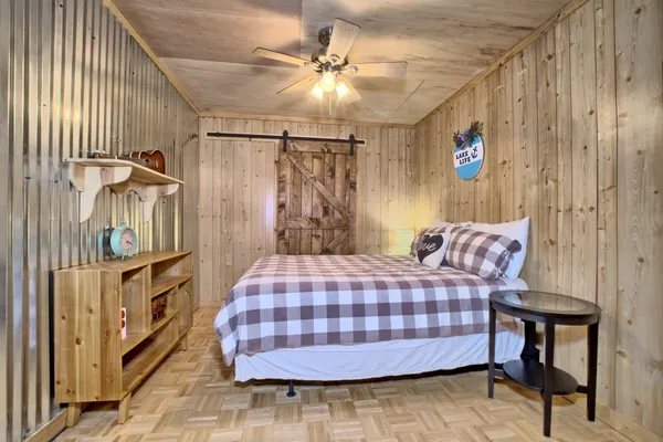 $445,000 | 590 Angela Lane, Hemphill, TX 75948