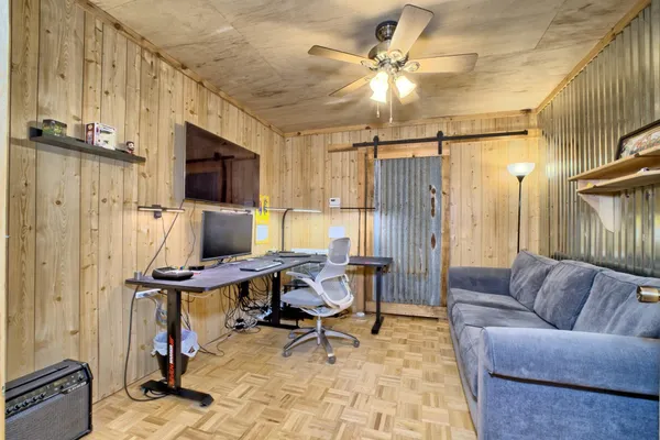 $445,000 | 590 Angela Lane, Hemphill, TX 75948
