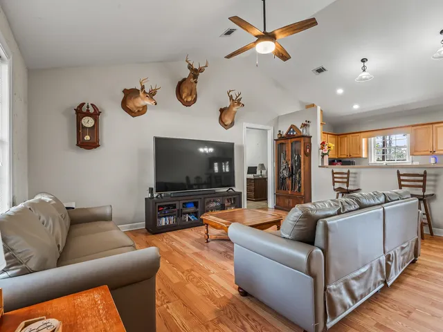 $267,500 | 15 Meadowlark Drive, Crawfordville, FL 32327