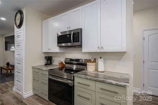 $499,999 | 3103 Richview Drive, Crouse, NC 28033