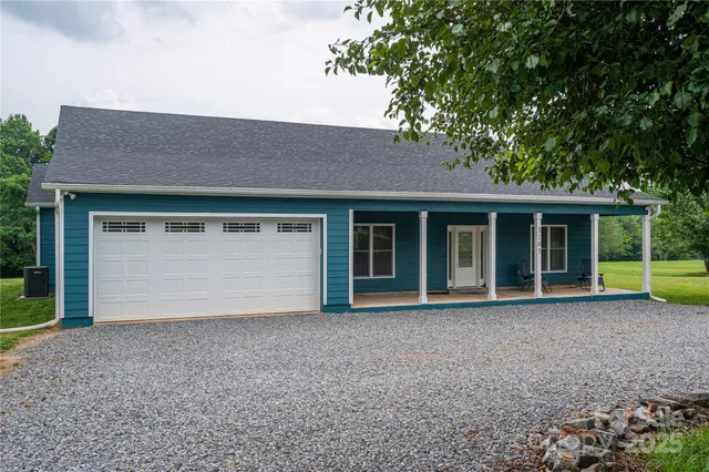 $499,999 | 3103 Richview Drive, Crouse, NC 28033