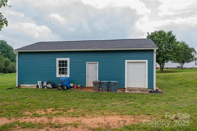 $499,999 | 3103 Richview Drive, Crouse, NC 28033