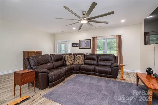 $499,999 | 3103 Richview Drive, Crouse, NC 28033