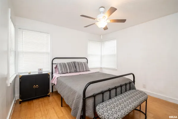 $80,000 | 805 East Fairoaks Avenue, Peoria, IL 61603