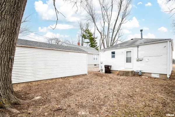 $80,000 | 805 East Fairoaks Avenue, Peoria, IL 61603