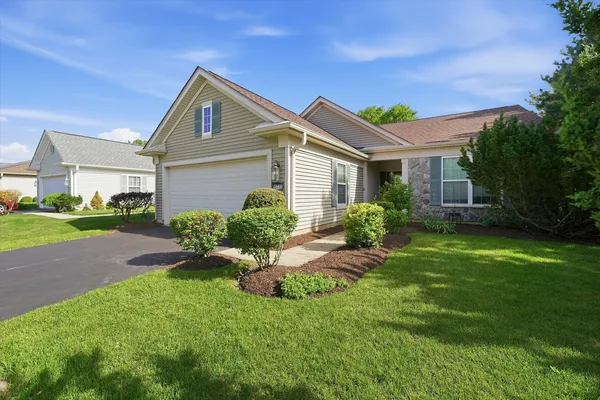 $399,900 | 13732 Burham Street, Huntley, IL 60142