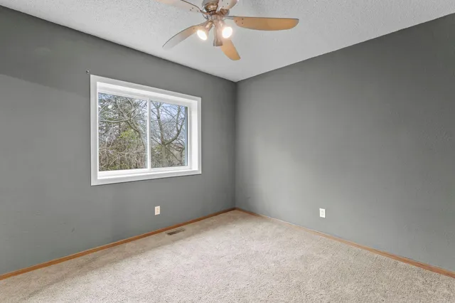 $415,000 | 217 Primrose Lane, Cannon Falls, MN 55009