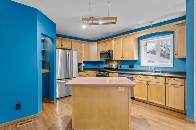 $415,000 | 217 Primrose Lane, Cannon Falls, MN 55009