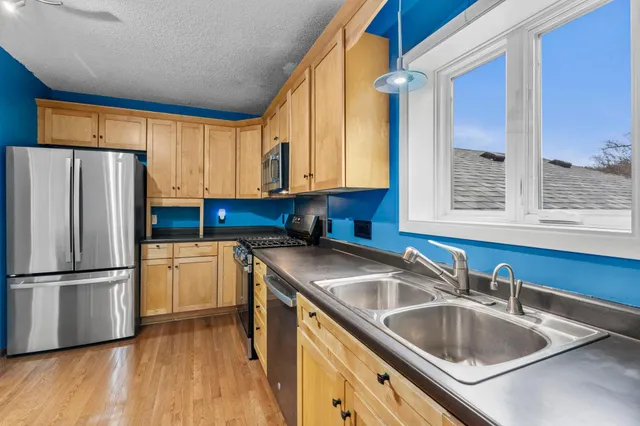 $415,000 | 217 Primrose Lane, Cannon Falls, MN 55009