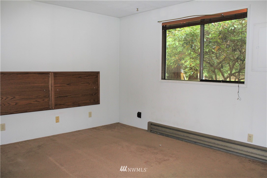 835 West Barrett Road Coupeville, WA 98239 - Photo 7 of 17 Gallery Image 7