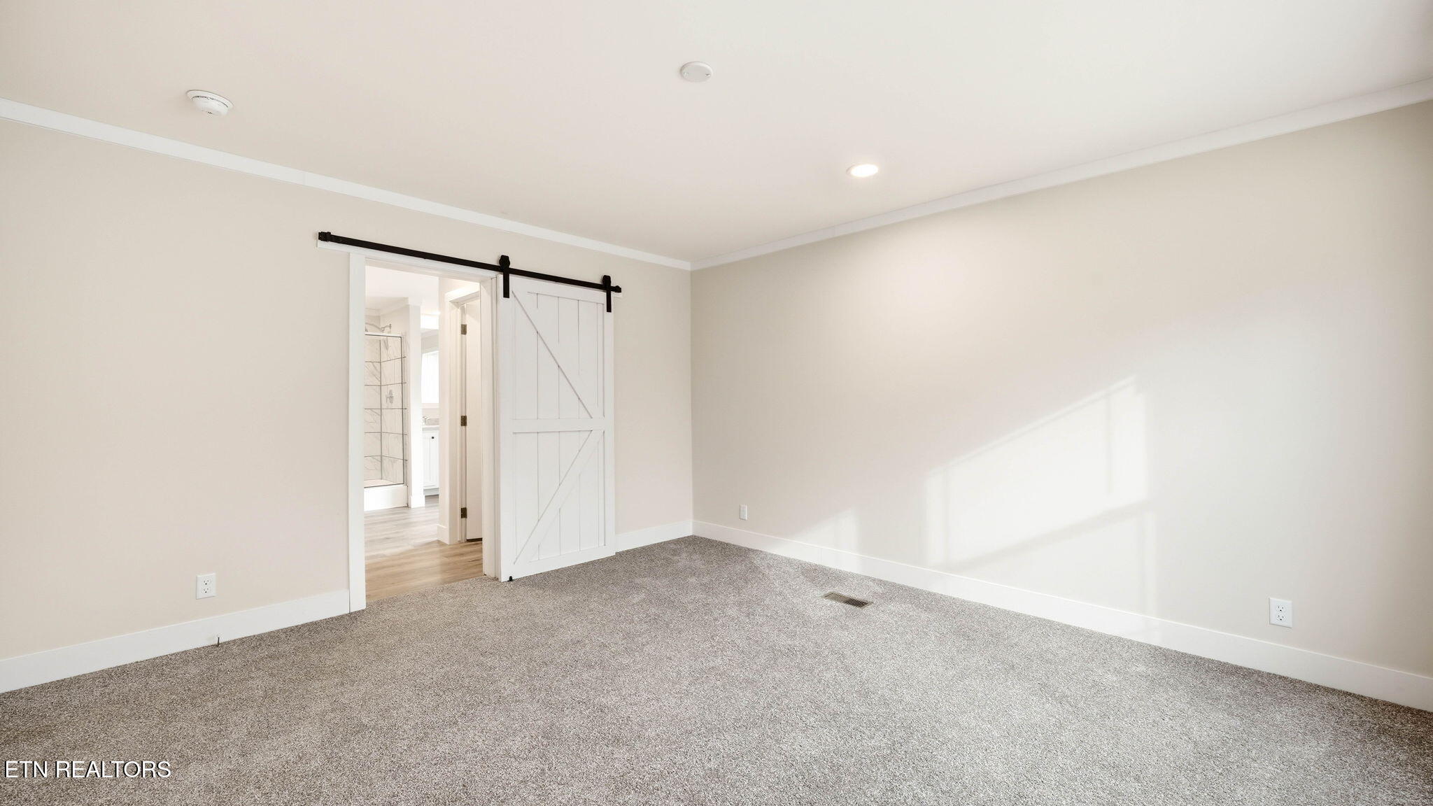 970 Ricker Road Greeneville, TN 37743 - Photo 15 of 43 Master Bedroom