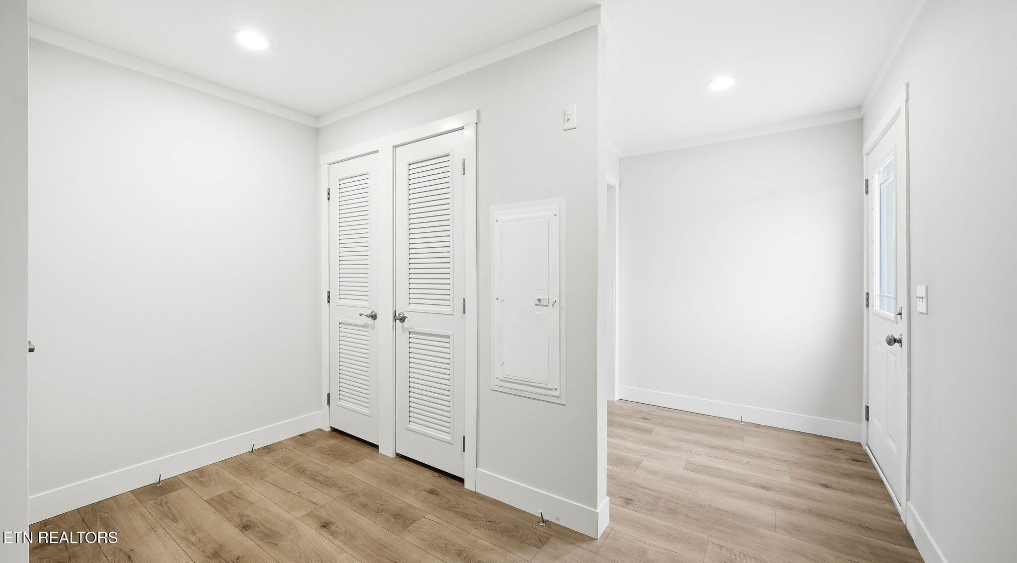 970 Ricker Road Greeneville, TN 37743 - Photo 30 of 43 Laundry Room