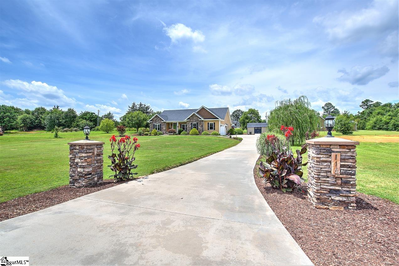 116 North Grant Road Seneca, SC 29678 - Photo 1 of 35 Gallery Image 1