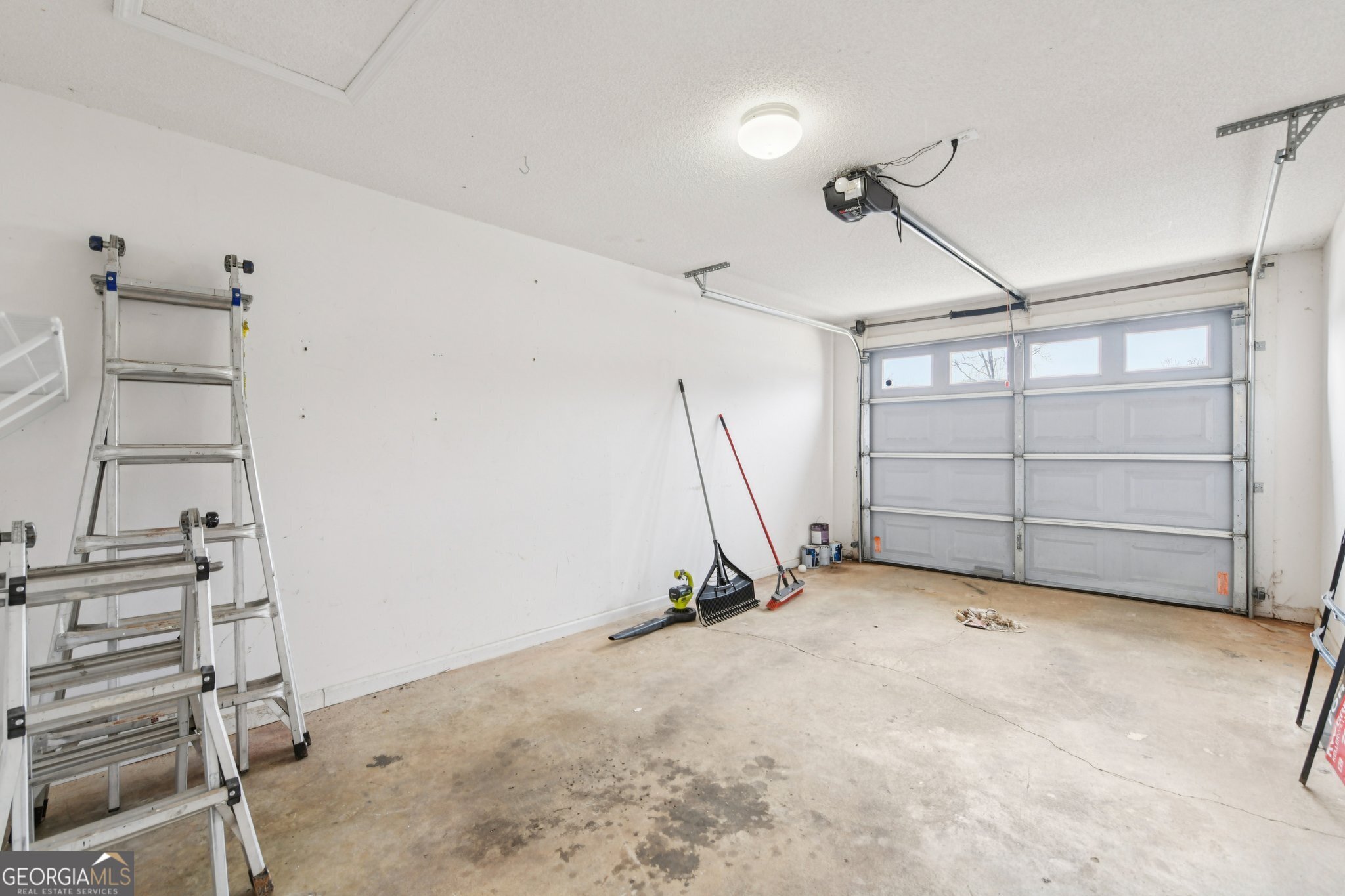 269 Buckingham Court Athens, GA 30607 - Photo 29 of 35 a view of a room with gym equipment