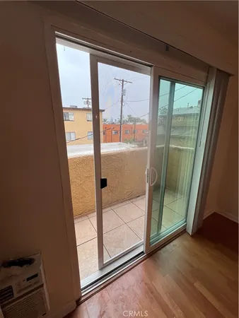 $1,800 | 1720 Peyton Avenue, Unit 8, Burbank, CA 91504