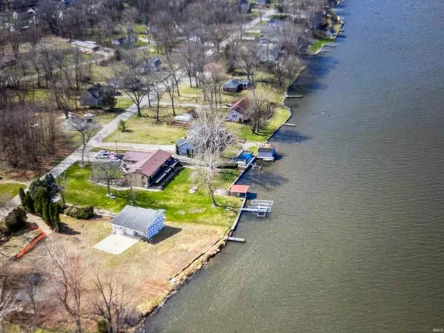 $310,000 | 10225 Vistula Road, Osceola, IN 46561