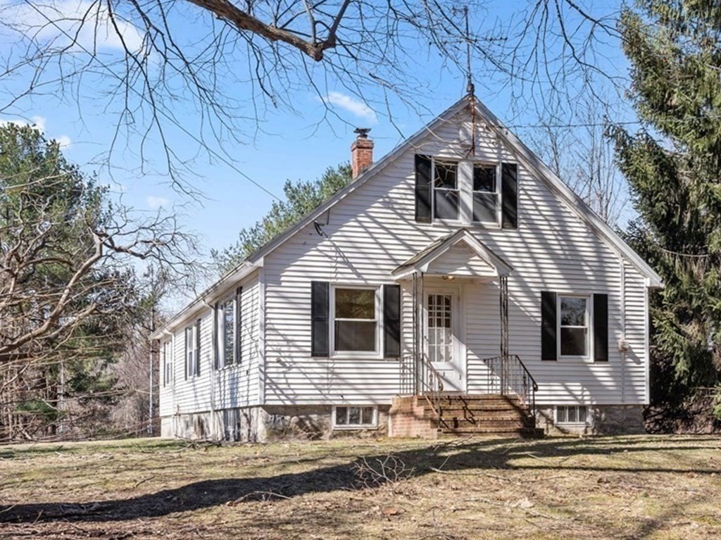 13 Dearborn Road Methuen, MA 01844 - Photo 33 of 39 a front view of a house with a yard