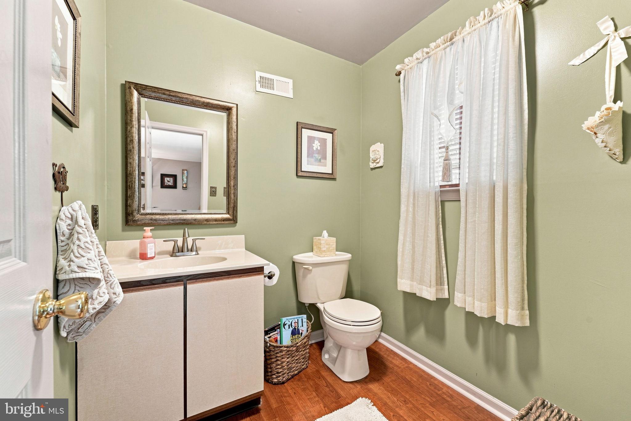 41 Winfield Road Sicklerville, NJ 08081 - Photo 8 of 41 Powder Room