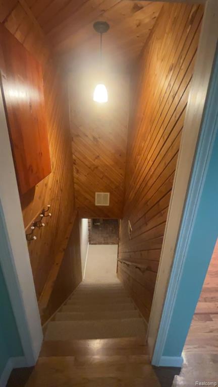 12504 Linden Road Linden, MI 48451 - Photo 20 of 26