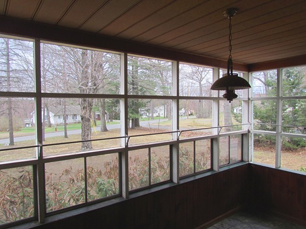376 Florence Road Northampton, MA 01062 - Photo 2 of 24