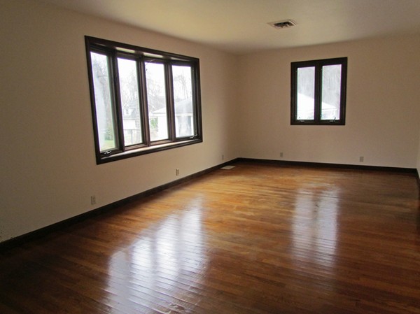 376 Florence Road Northampton, MA 01062 - Photo 6 of 24
