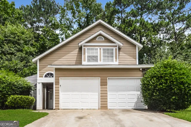 $1,800 | 2050 Downs Place, Lithonia, GA 30058