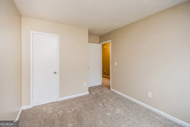 $1,800 | 2050 Downs Place, Lithonia, GA 30058