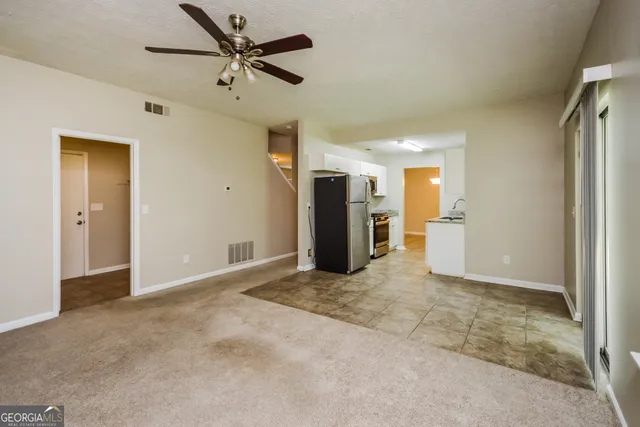 $1,800 | 2050 Downs Place, Lithonia, GA 30058