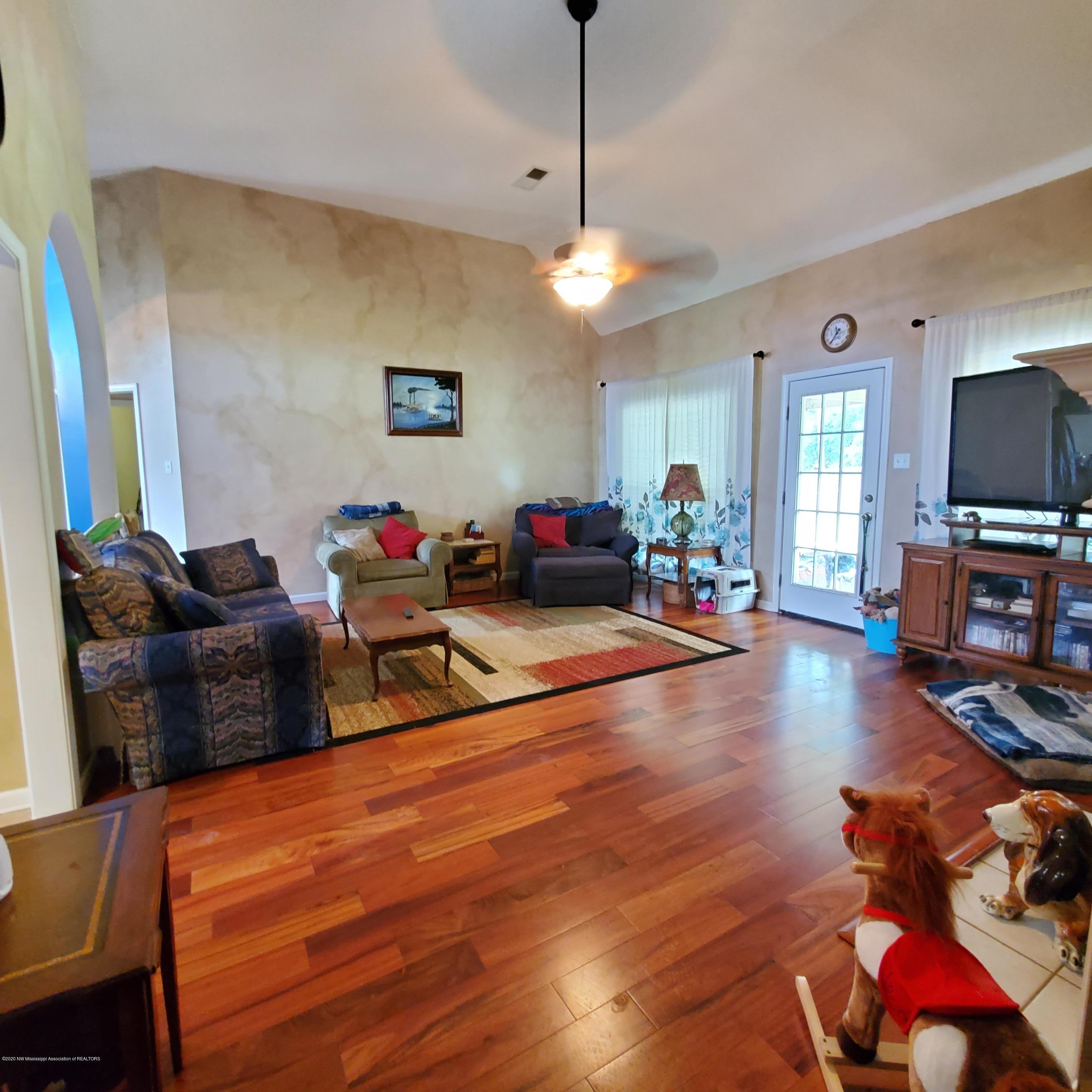 3660 Rhett Butler Drive Hernando, MS 38632 - Photo 4 of 17 Rhett Butler Great Room