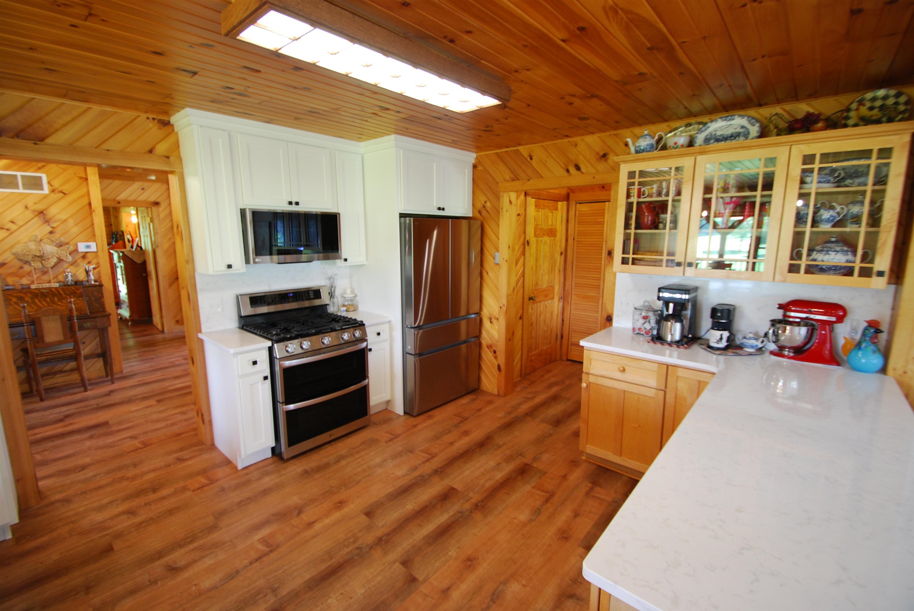 5592 Linksview Way Gladwin, MI 48624 - Photo 19 of 87 1947550-88c4302e-2f95-4427-97c2-fb431c4070d2.JPG