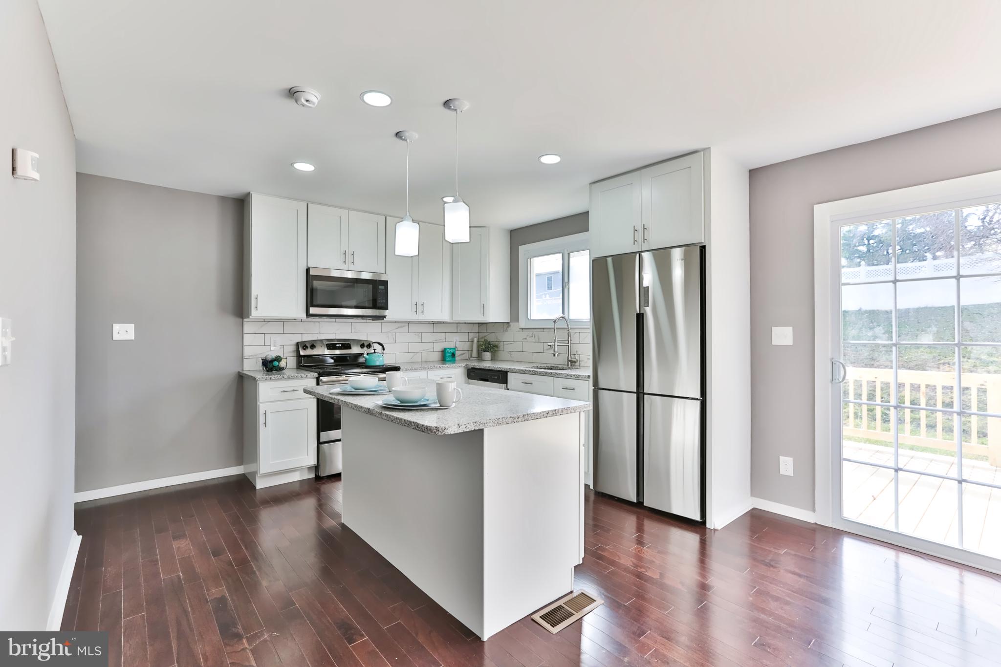 8807 Stephanie Road Randallstown, MD 21133 - Photo 5 of 42 Granite Counter tops