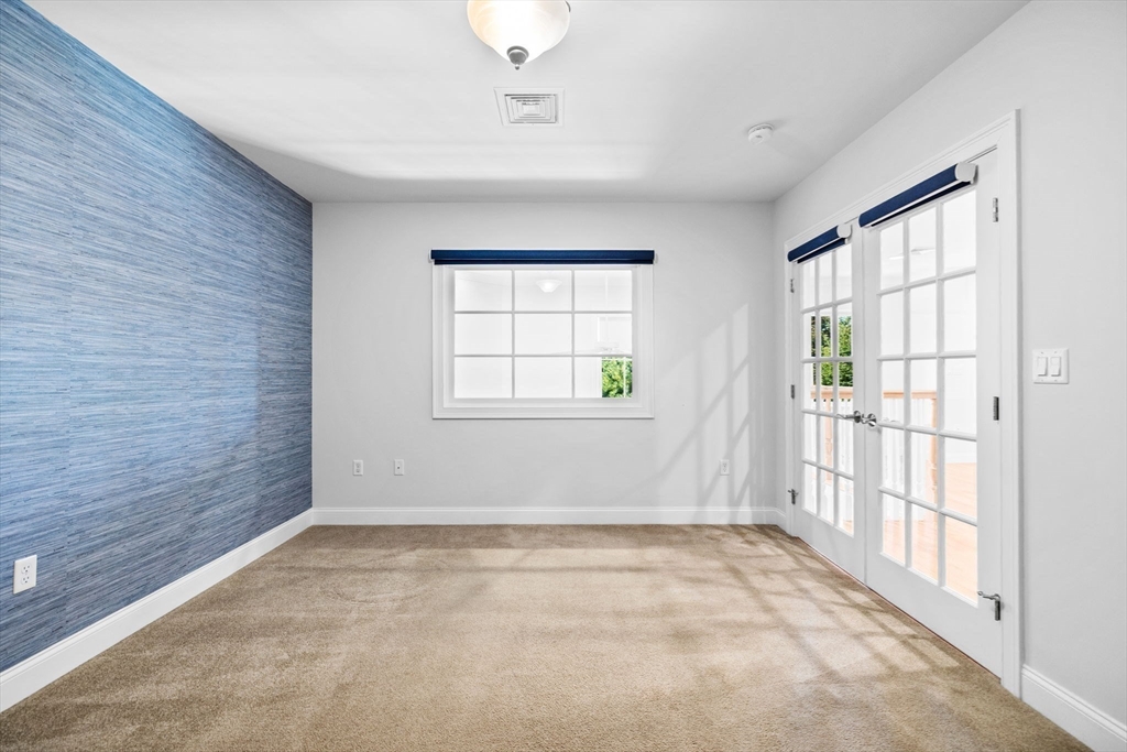 500 Lexington Street, Unit 6 Woburn, MA 01801 - Photo 21 of 38