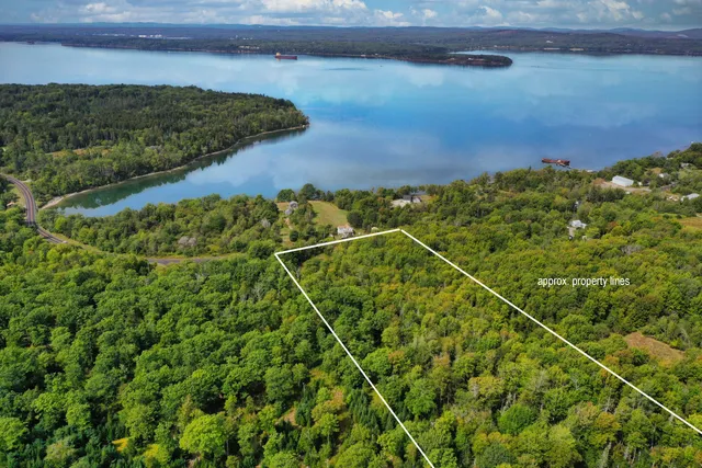 $69,000 | 15 Me-166 Route, Penobscot, ME 04476