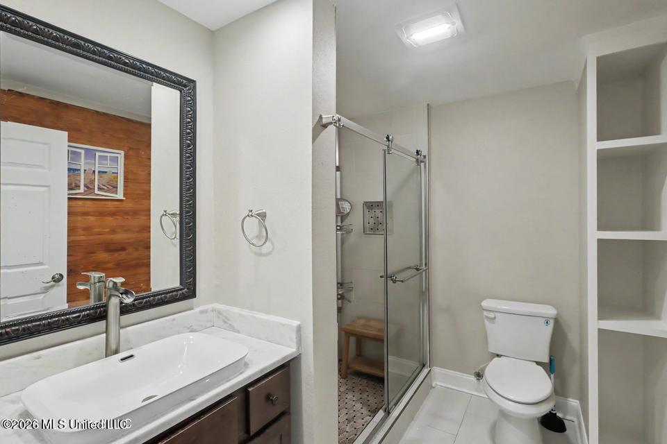 519 23rd Street, Unit R Gulfport, MS 39507 - Photo 13 of 22 519 23rd St 13