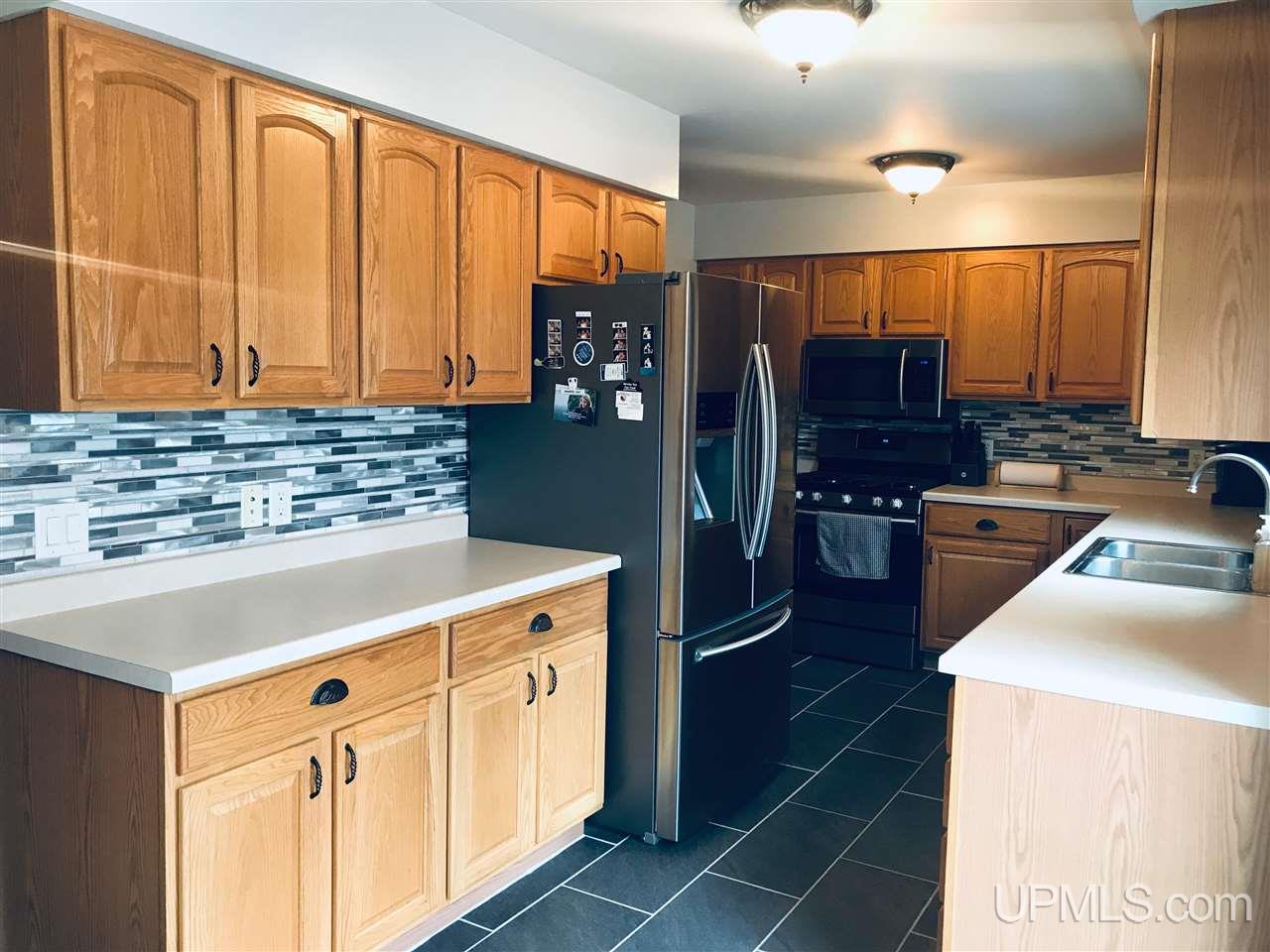 1079 Highland Drive Ishpeming, MI 49849 - Photo 3 of 42