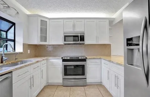 $235,000 | 903 Congressional Way, Unit 903, Deerfield Beach, FL 33442