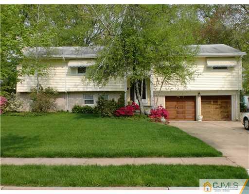 15 Winton Road East Brunswick, NJ 08816 - Photo 2 of 23 Gallery Image 2
