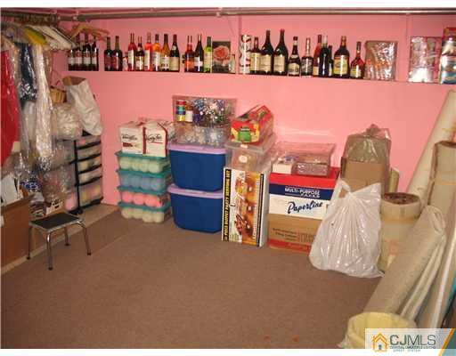 15 Winton Road East Brunswick, NJ 08816 - Photo 18 of 23 Gallery Image 18