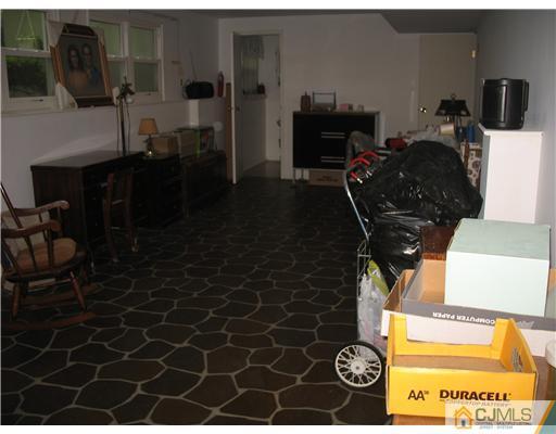 15 Winton Road East Brunswick, NJ 08816 - Photo 19 of 23 Gallery Image 19