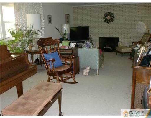 15 Winton Road East Brunswick, NJ 08816 - Photo 7 of 23 Gallery Image 7
