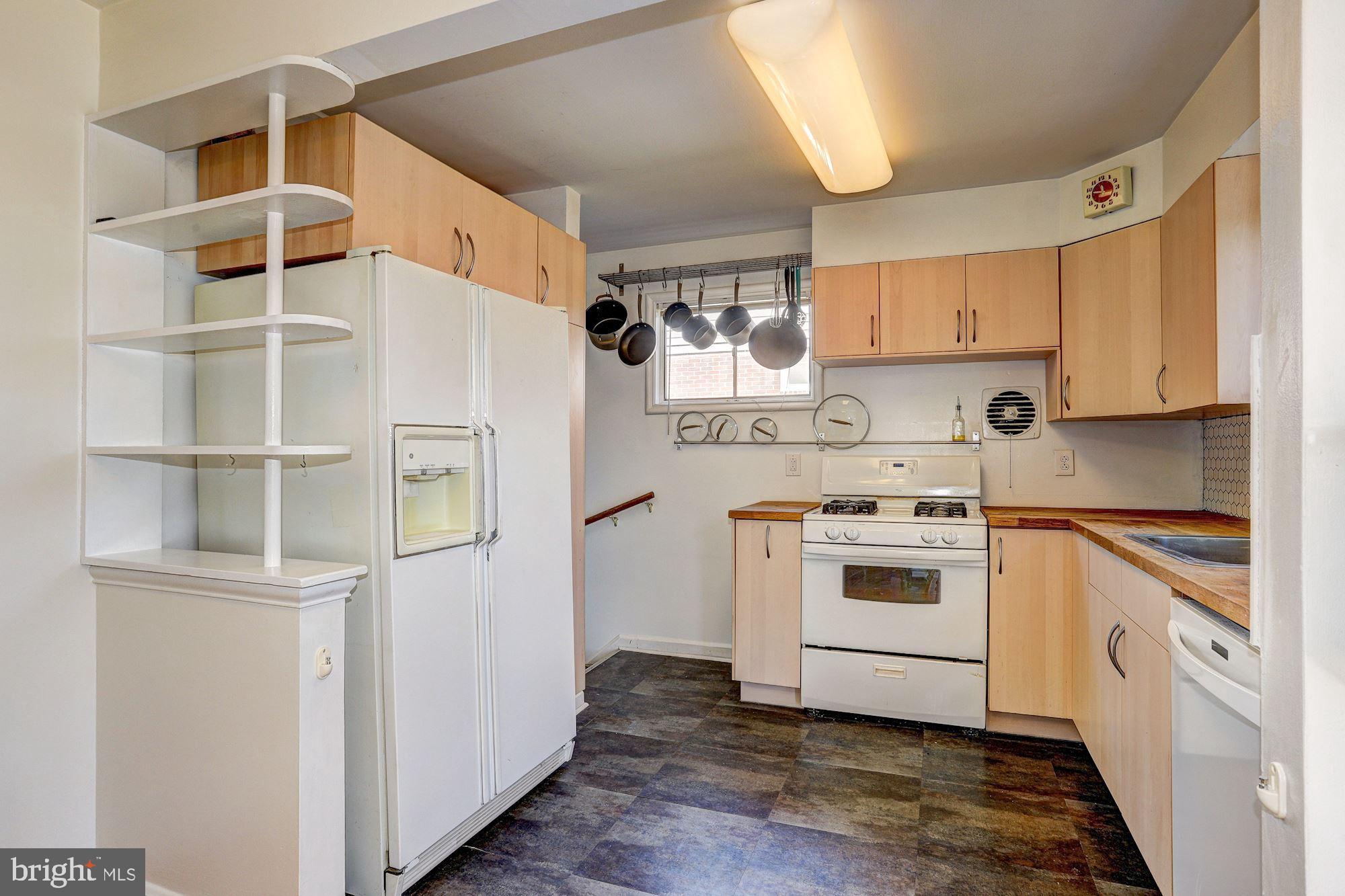 7432 Rockridge Road Baltimore, MD 21208 - Photo 8 of 22 Kitchen